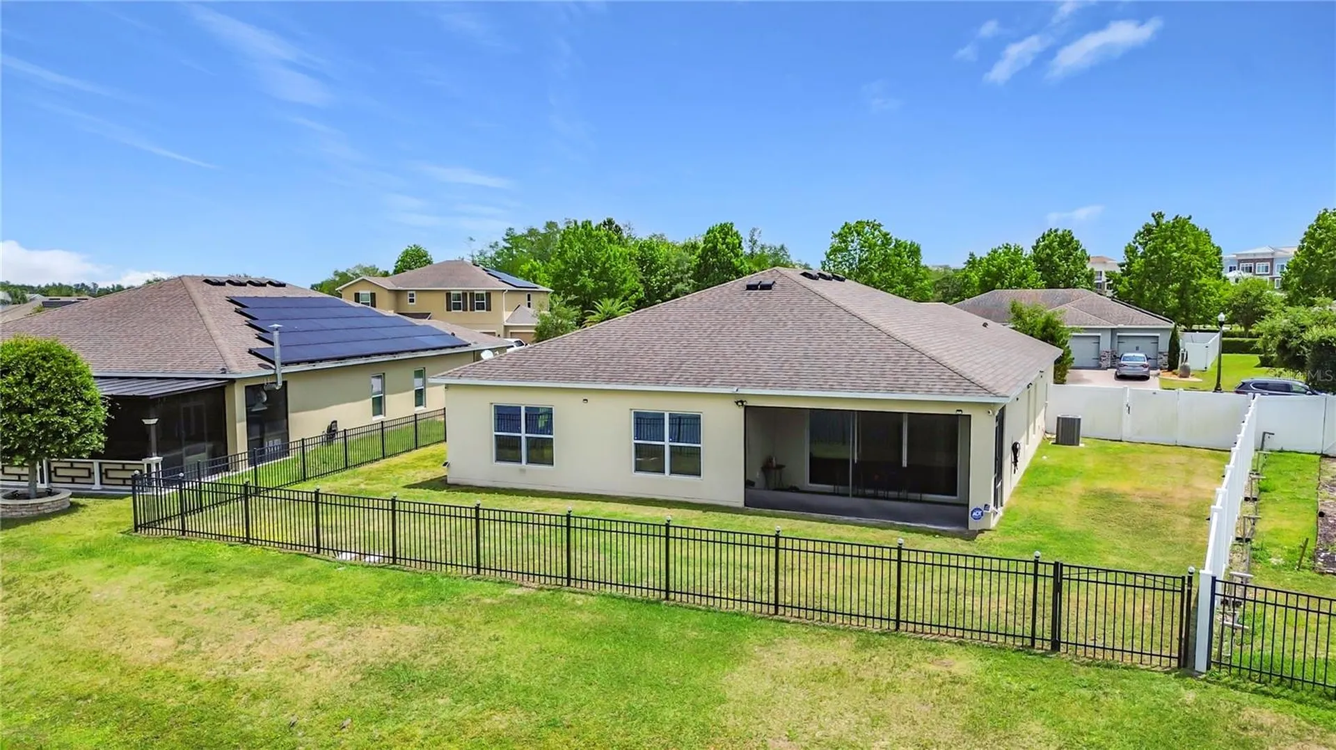 417 Blue Lake Circle Kissimmee FL 34758