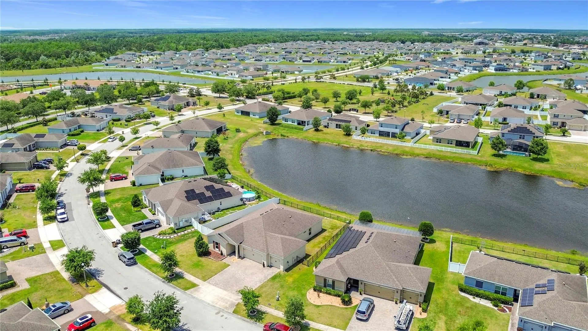417 Blue Lake Circle Kissimmee FL 34758