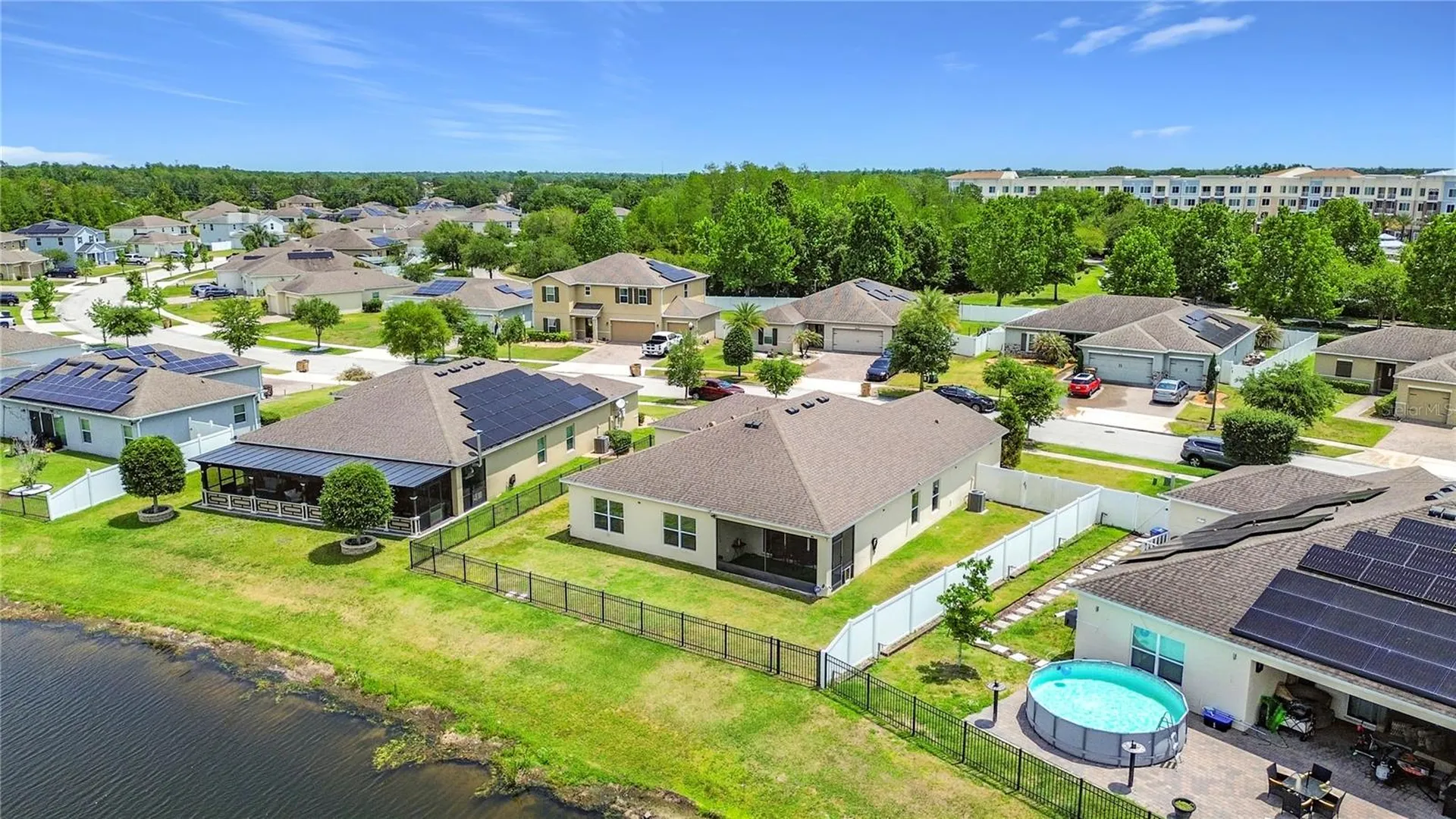 417 Blue Lake Circle Kissimmee FL 34758