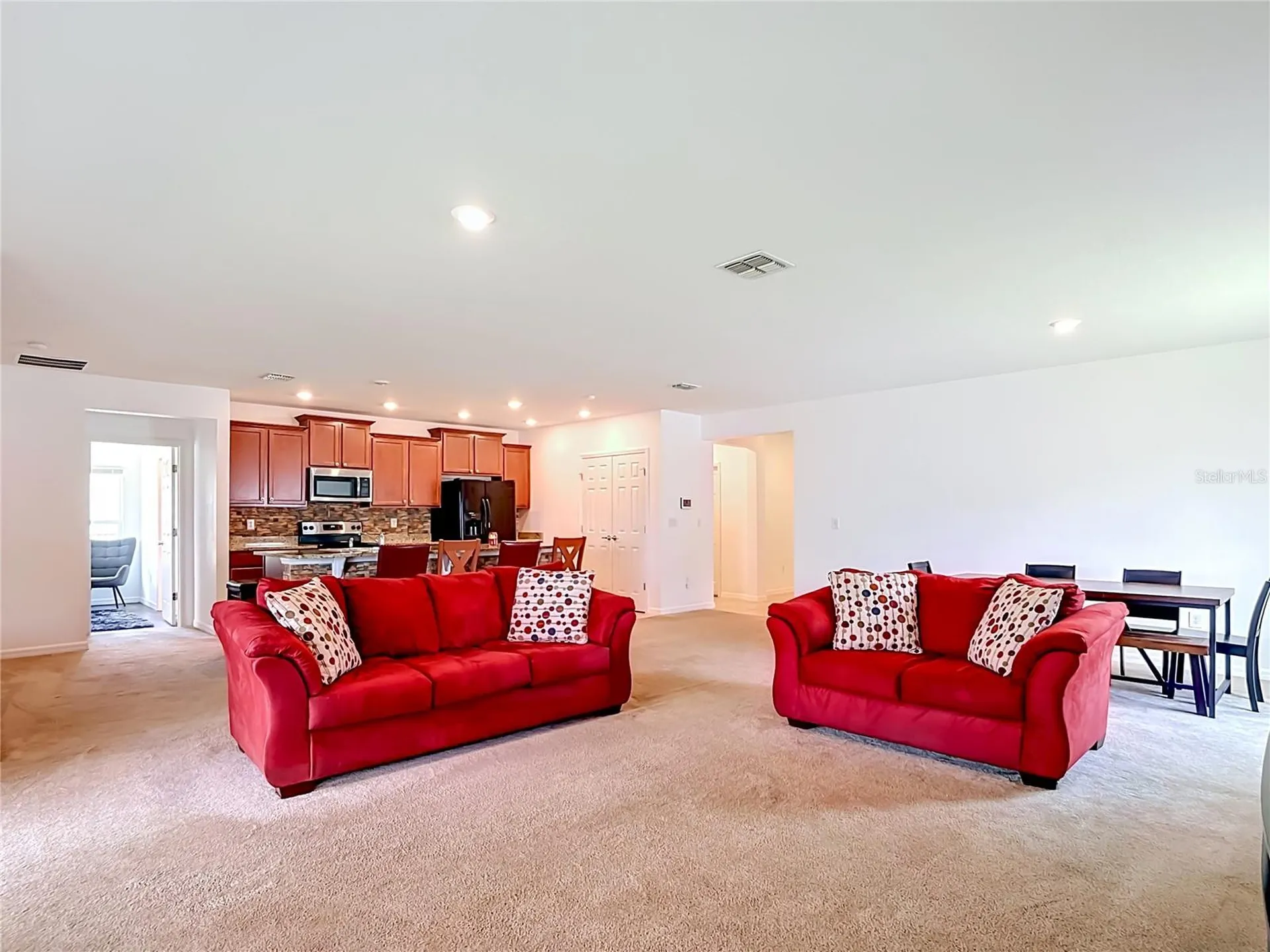 417 Blue Lake Circle Kissimmee FL 34758
