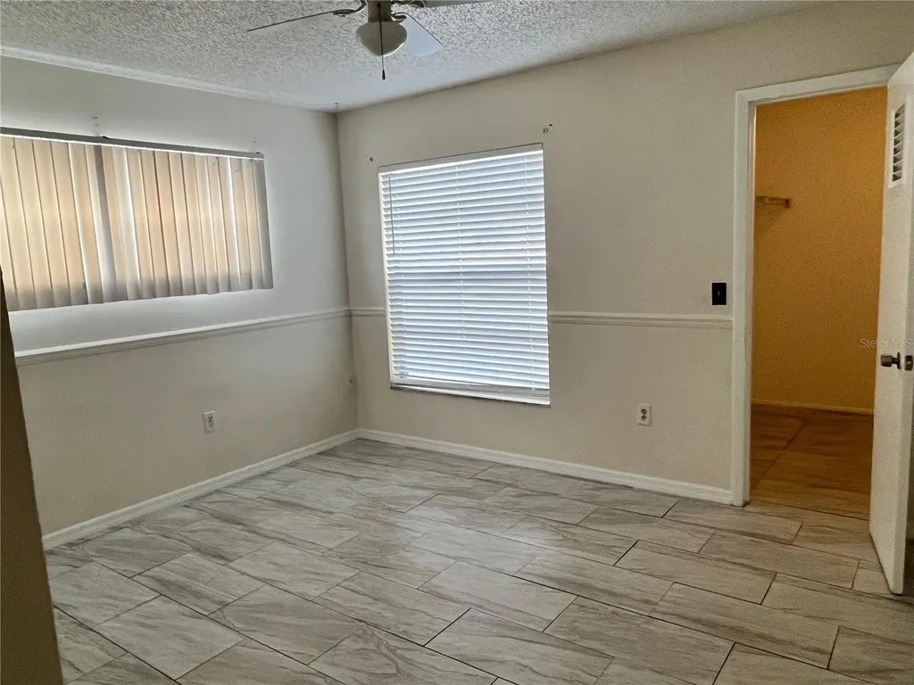 1198 Calanda Avenue Orlando FL 32807