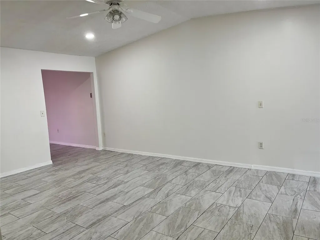 1198 Calanda Avenue Orlando FL 32807