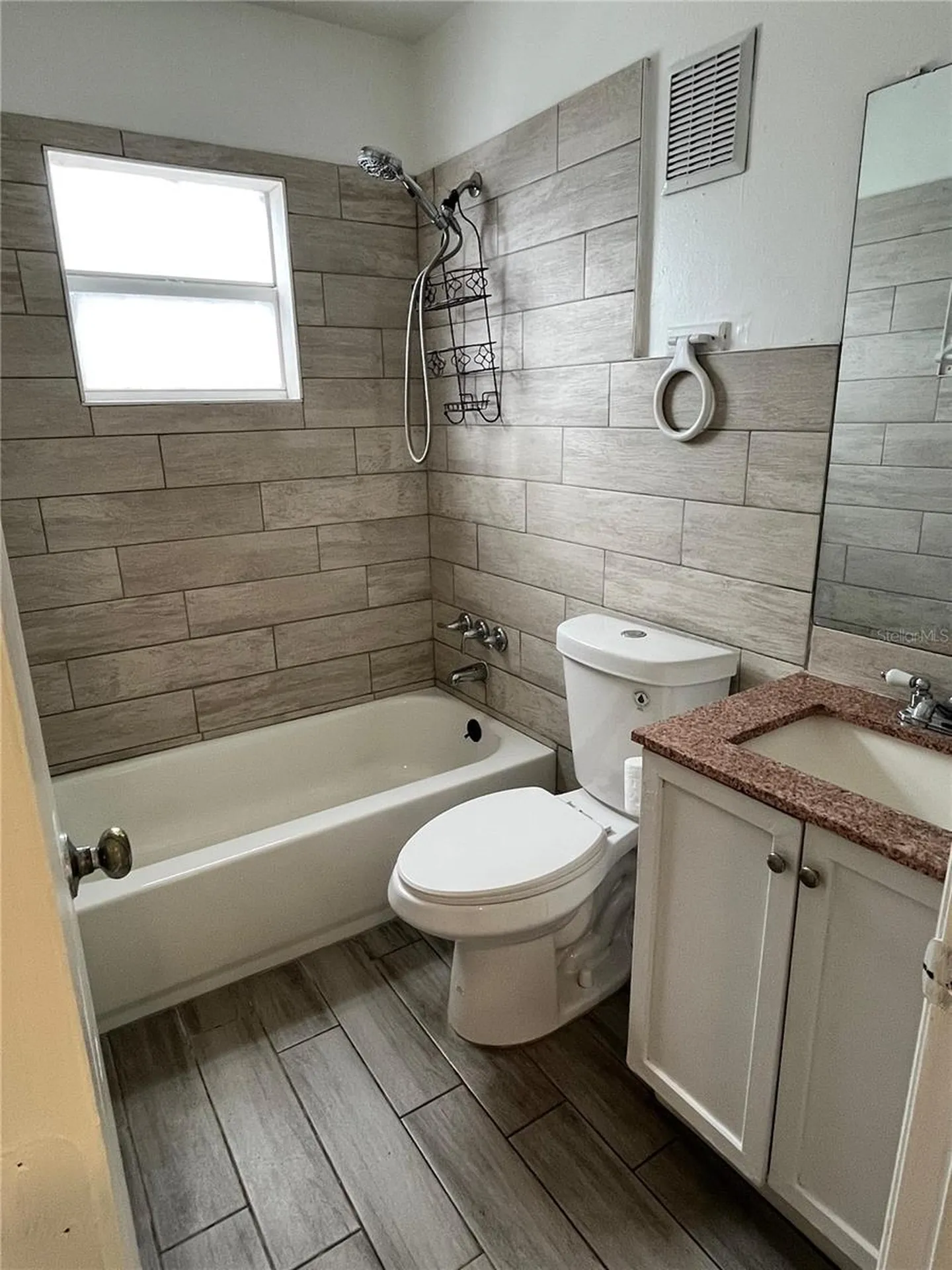 1198 Calanda Avenue Orlando FL 32807
