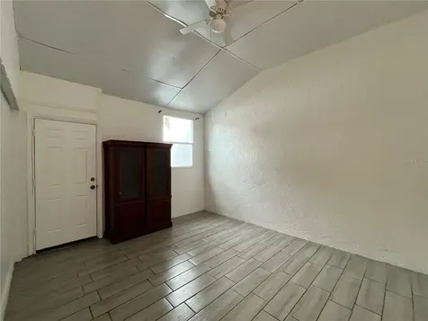 1198 Calanda Avenue Orlando FL 32807