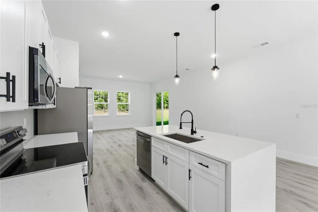 238 E Caldwell Drive Dunnellon FL 34434