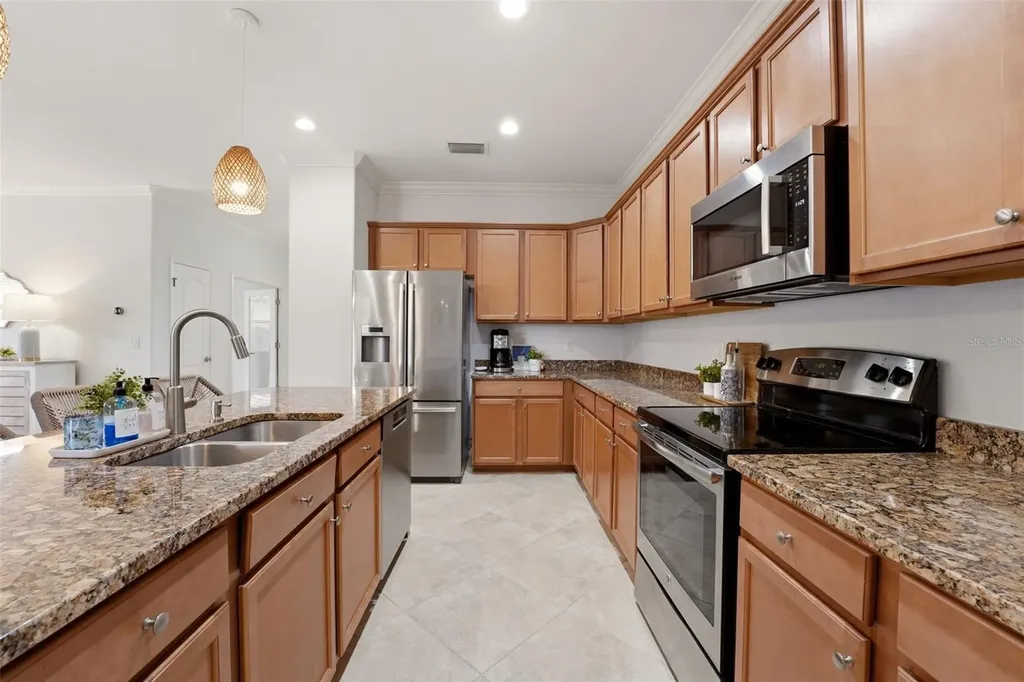 178 Wandering Wetlands Circle Bradenton FL 34212