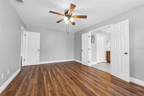 8874 Aspen Avenue Orlando FL 32817