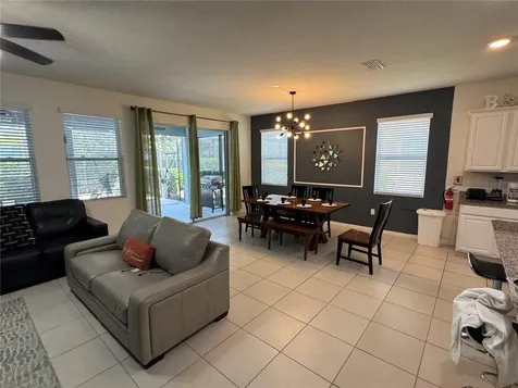 5231 Wildwood Way Davenport FL 33837