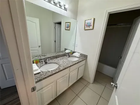 5231 Wildwood Way Davenport FL 33837