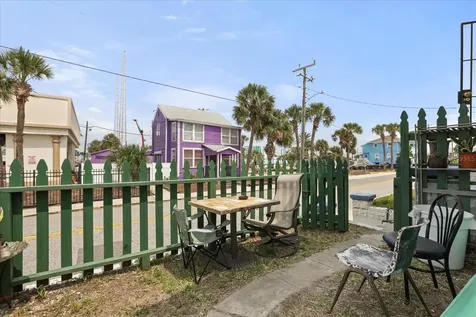 16 S Grandview Avenue Daytona Beach FL 32118