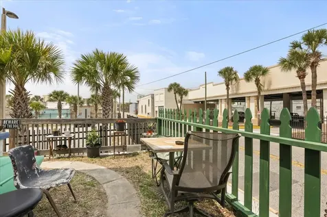 16 S Grandview Avenue Daytona Beach FL 32118
