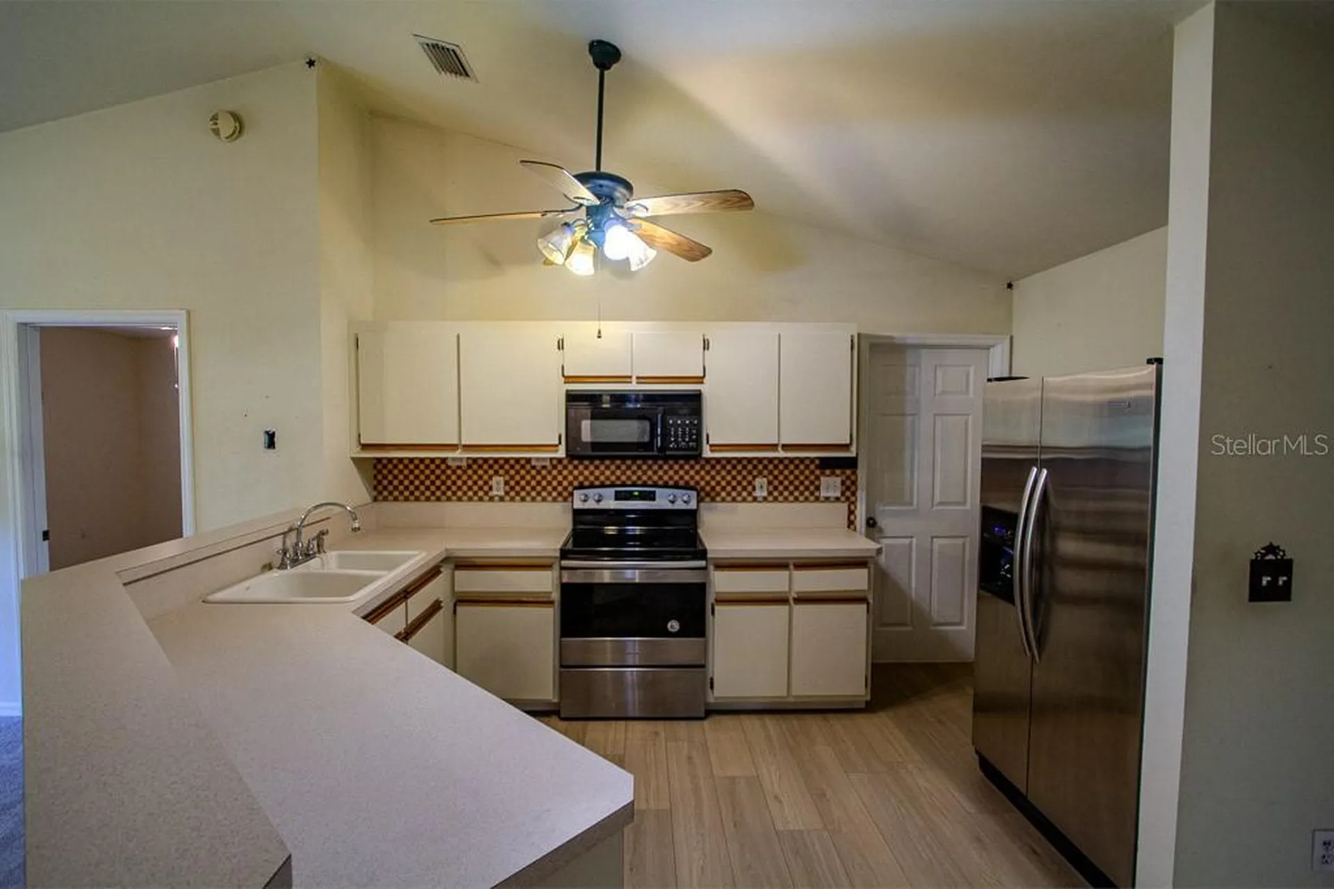4002 SW County Road 18 Fort White FL 32038