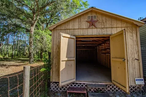 4002 SW County Road 18 Fort White FL 32038