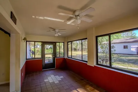 4002 SW County Road 18 Fort White FL 32038