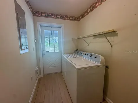 4002 SW County Road 18 Fort White FL 32038