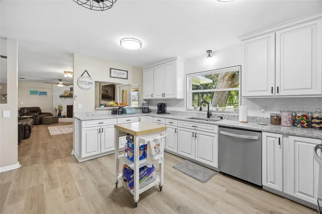 13551 NE 14th Avenue Citra FL 32113