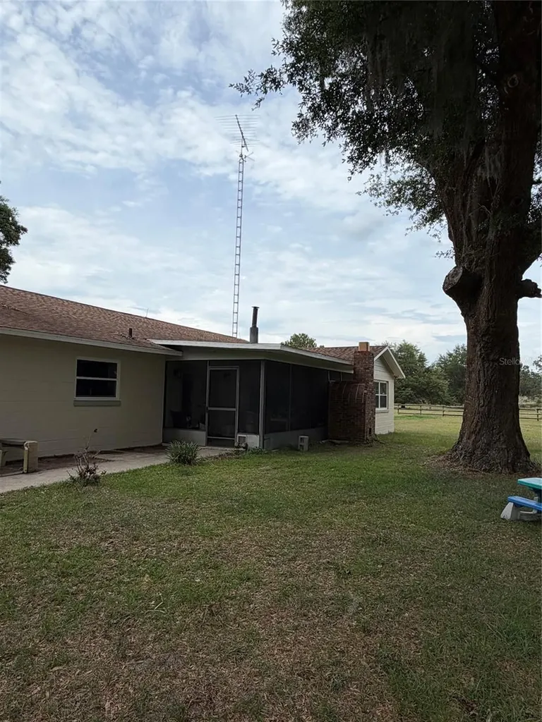 13551 NE 14th Avenue Citra FL 32113