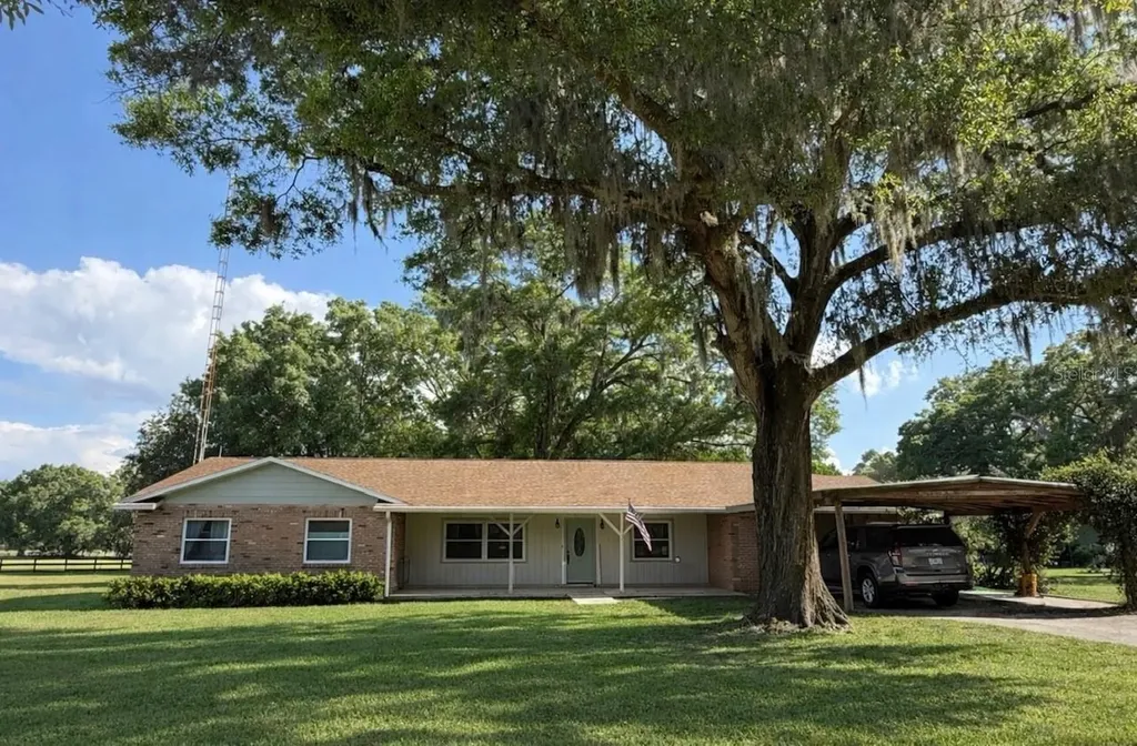 13551 NE 14th Avenue Citra FL 32113