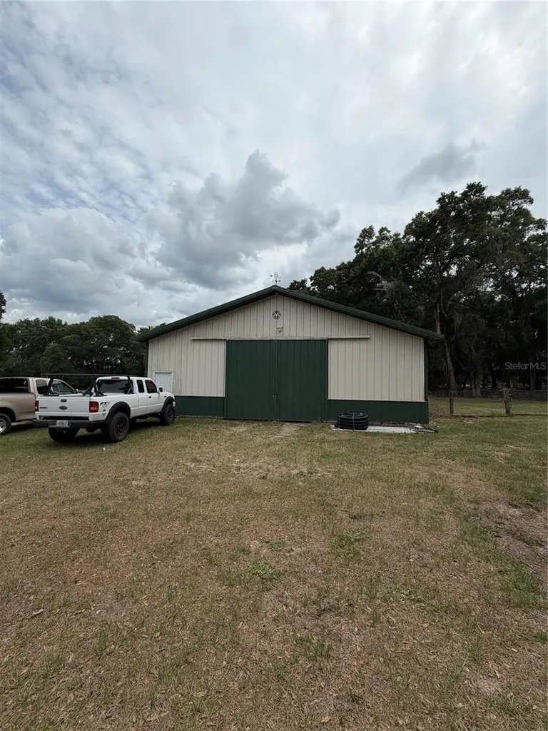 13551 NE 14th Avenue Citra FL 32113