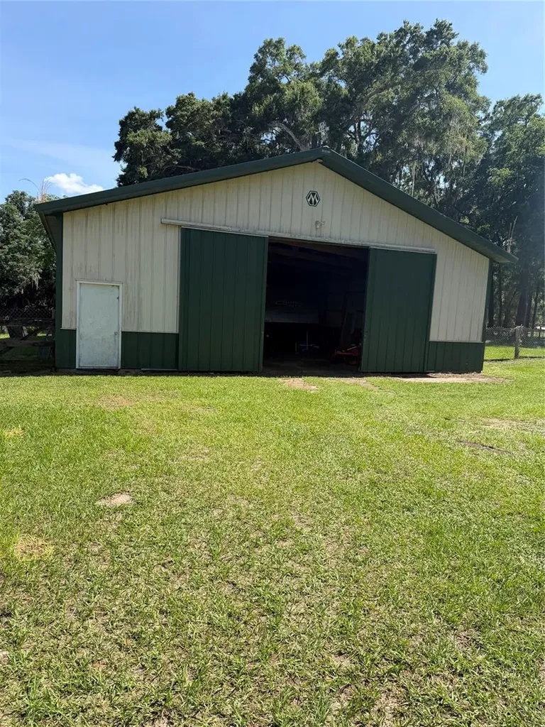 13551 NE 14th Avenue Citra FL 32113