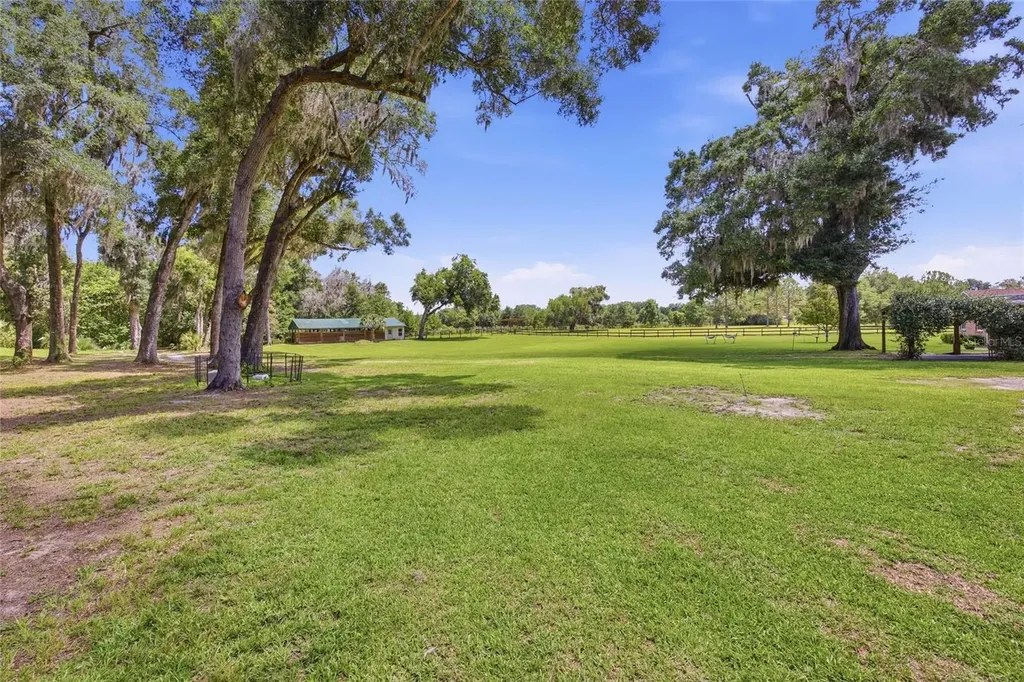 13551 NE 14th Avenue Citra FL 32113