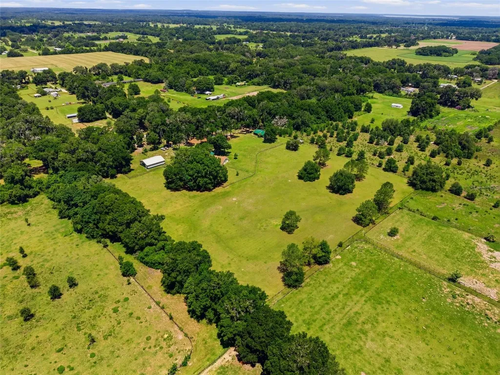 13551 NE 14th Avenue Citra FL 32113