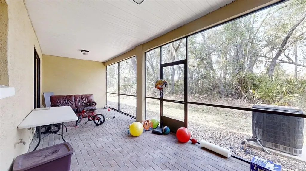 1370 Pacific Road Kissimmee FL 34759