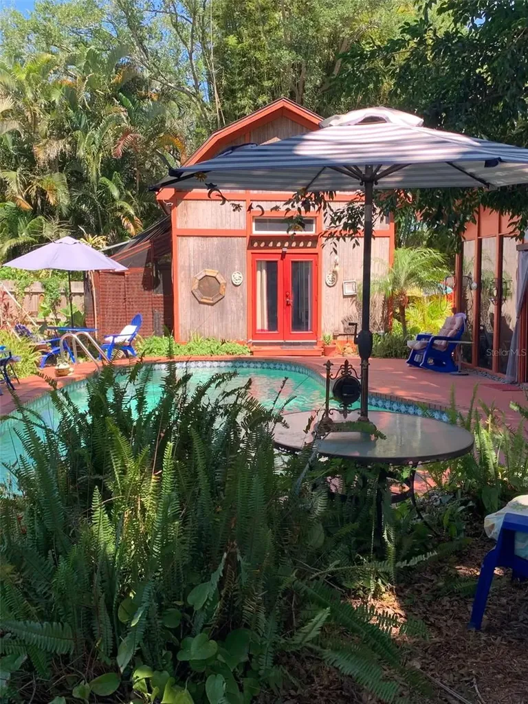 1653 Bravo Drive Clearwater FL 33764