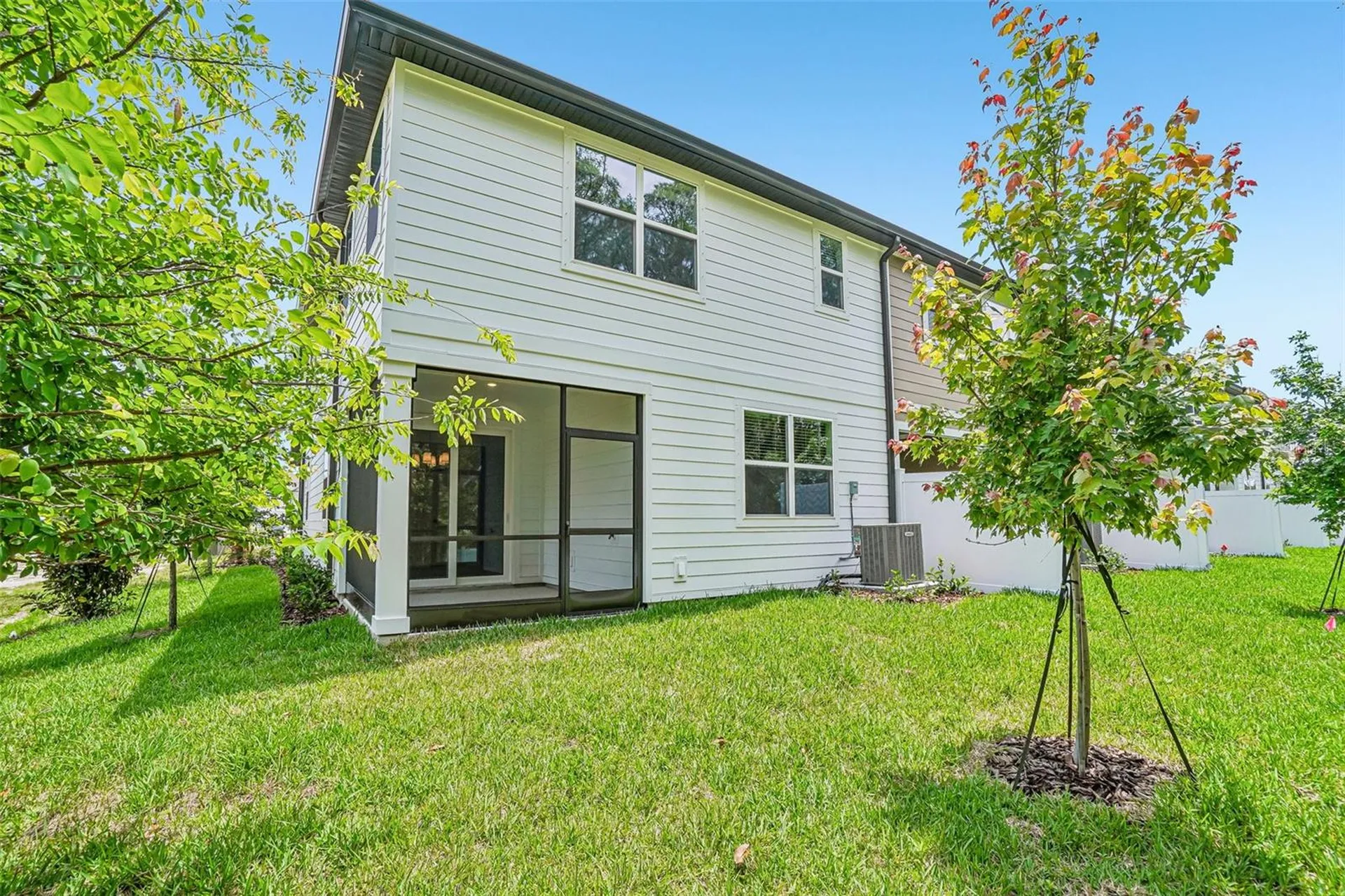 7524 Deer Valley Circle Tampa FL 33635