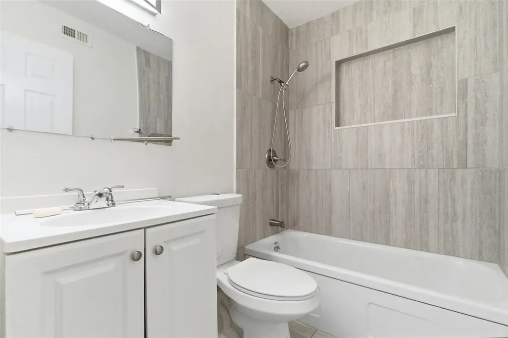 7204 Astor Drive New Port Richey FL 34652