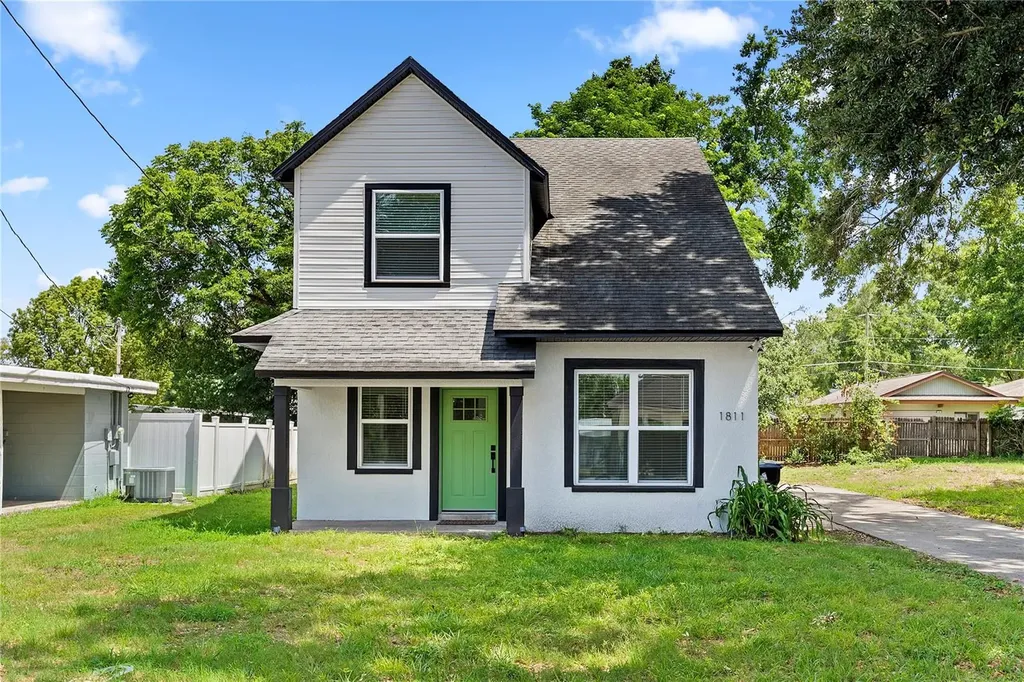 1811 Baxter Avenue Orlando FL 32806