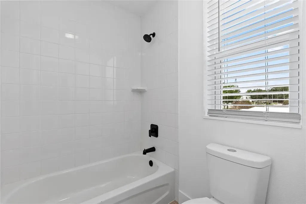 1811 Baxter Avenue Orlando FL 32806