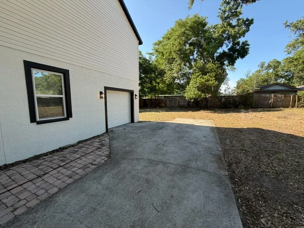 1811 Baxter Avenue Orlando FL 32806