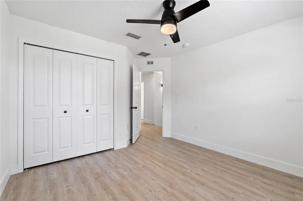 1811 Baxter Avenue Orlando FL 32806