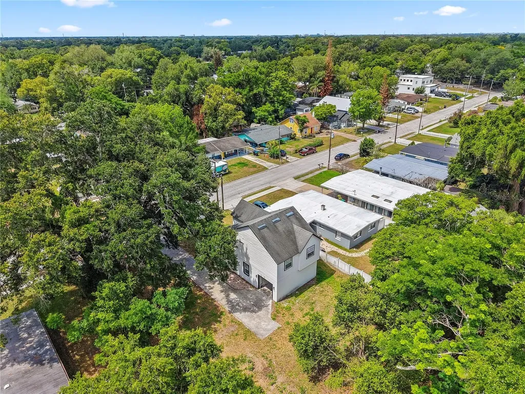 1811 Baxter Avenue Orlando FL 32806