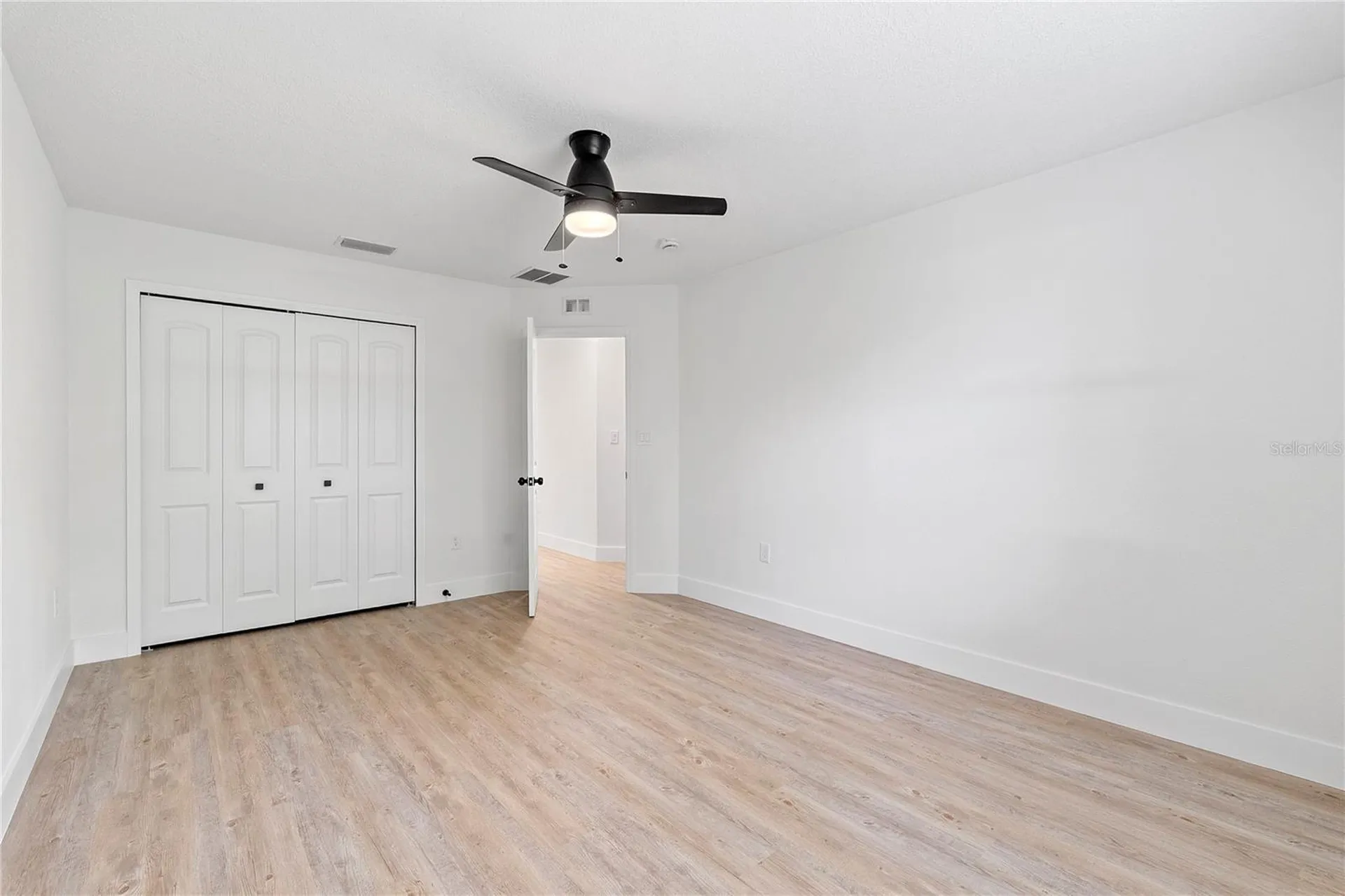 1811 Baxter Avenue Orlando FL 32806