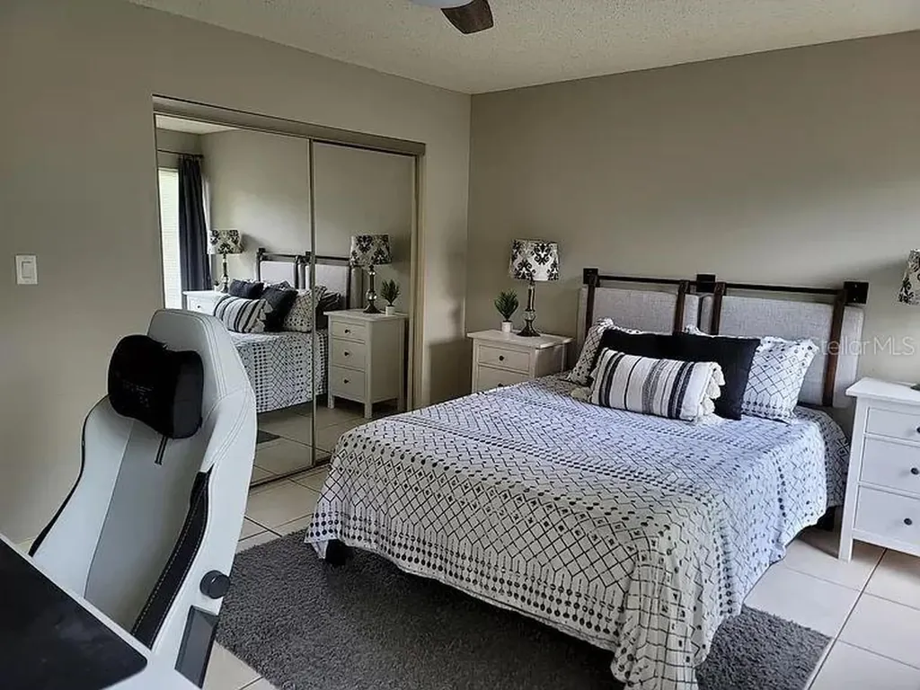 2811 SW Archer Road Gainesville FL 32608