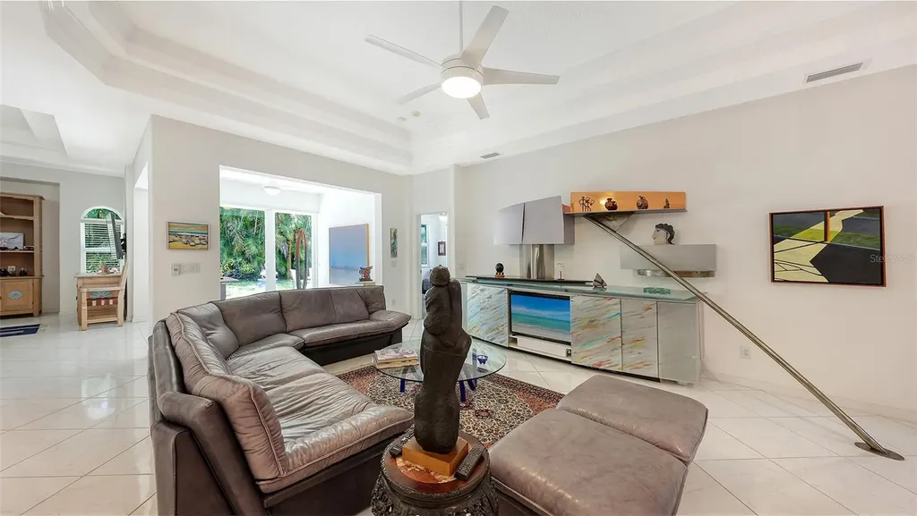 6730 W Country Club Lane Sarasota FL 34243
