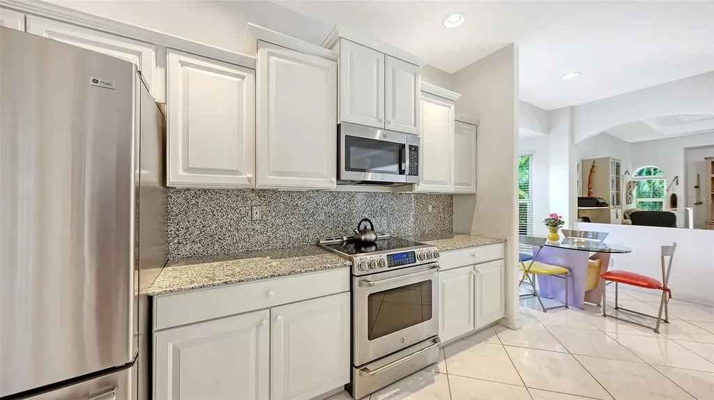 6730 W Country Club Lane Sarasota FL 34243