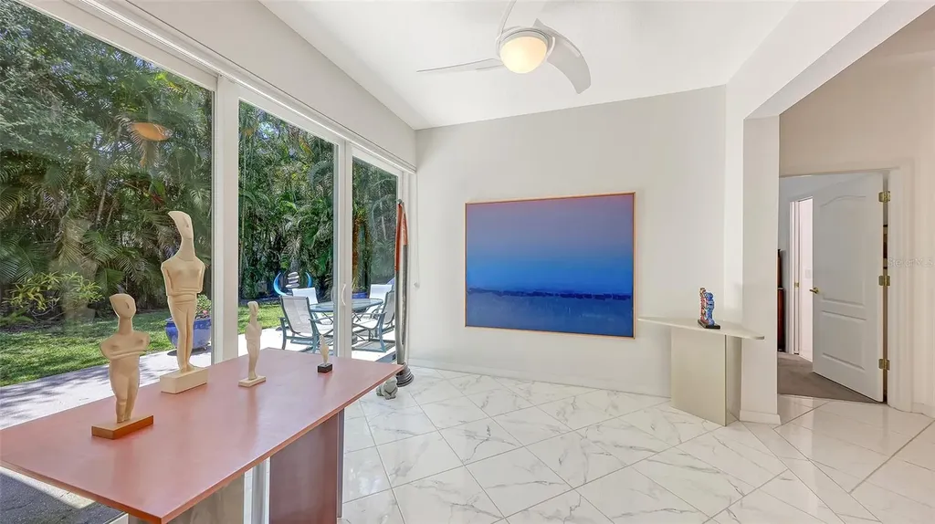 6730 W Country Club Lane Sarasota FL 34243