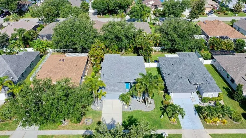6730 W Country Club Lane Sarasota FL 34243