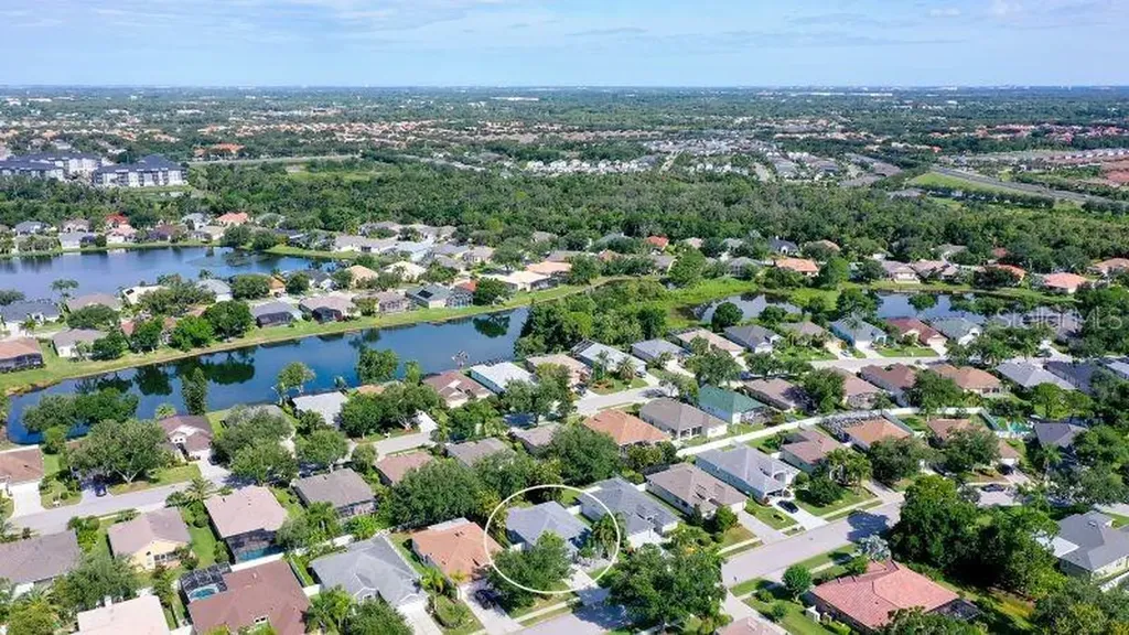6730 W Country Club Lane Sarasota FL 34243