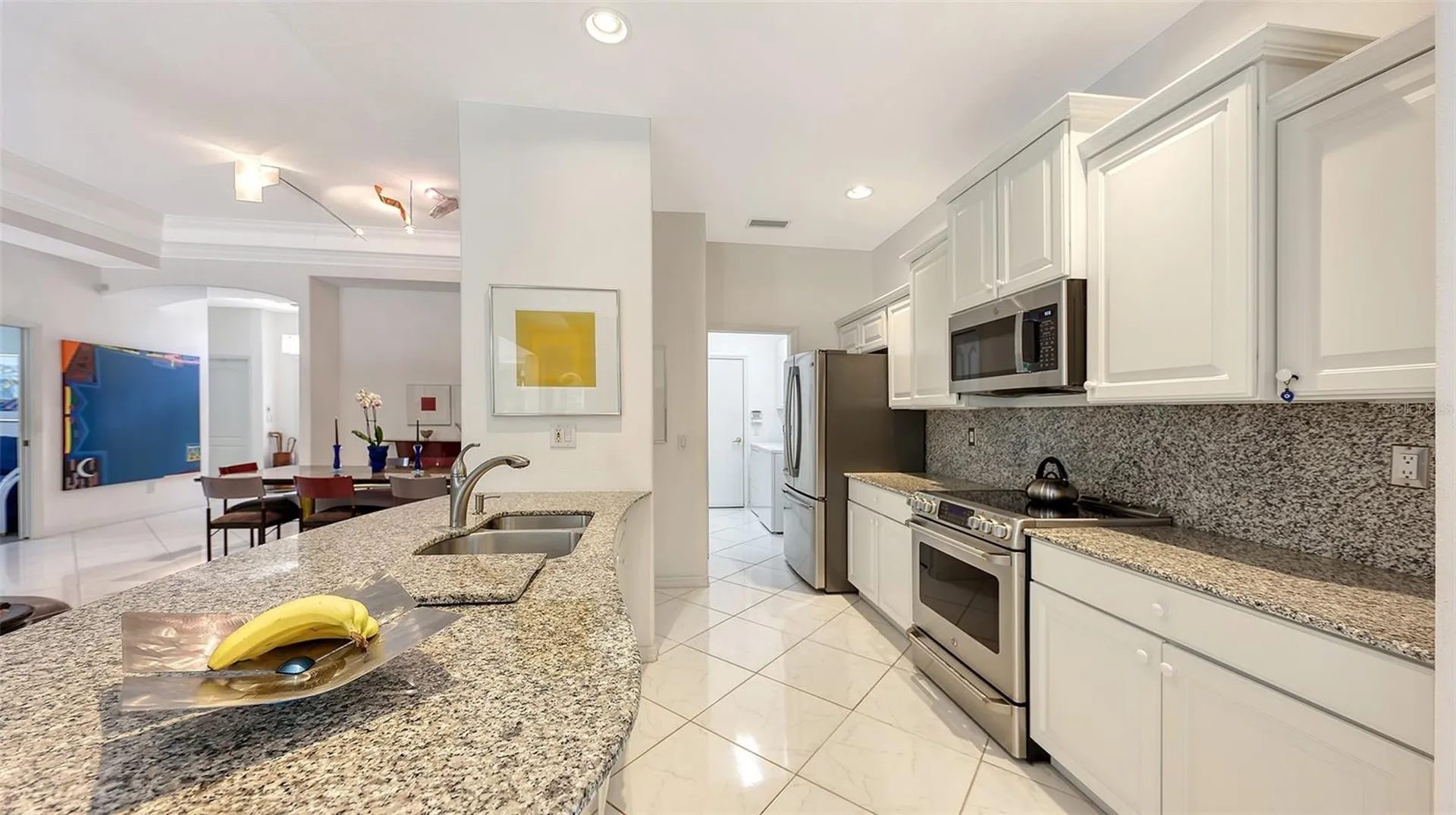 6730 W Country Club Lane Sarasota FL 34243
