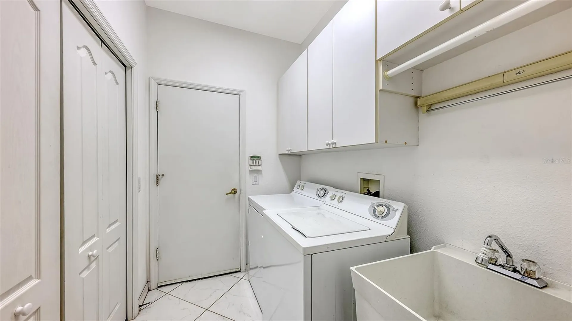 6730 W Country Club Lane Sarasota FL 34243