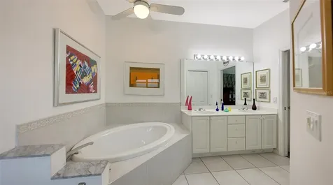 6730 W Country Club Lane Sarasota FL 34243