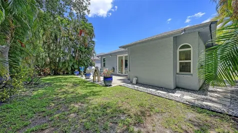 6730 W Country Club Lane Sarasota FL 34243