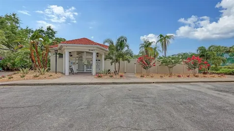 6730 W Country Club Lane Sarasota FL 34243