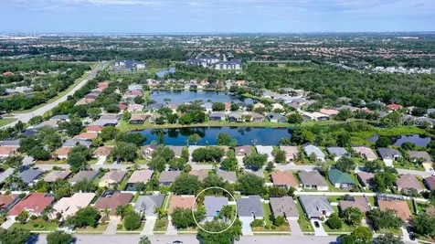6730 W Country Club Lane Sarasota FL 34243