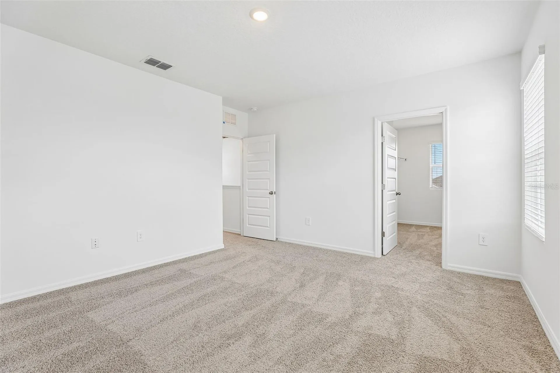 4005 Valerian Way Tavares FL 32778