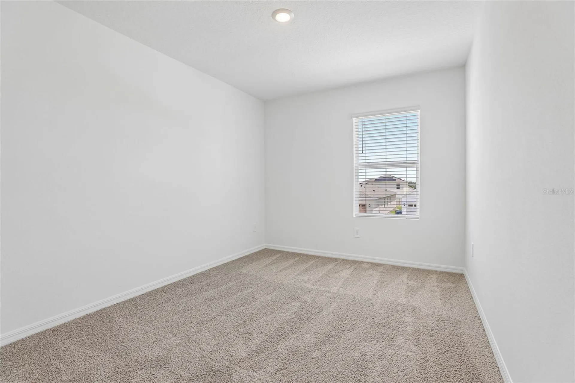 4005 Valerian Way Tavares FL 32778